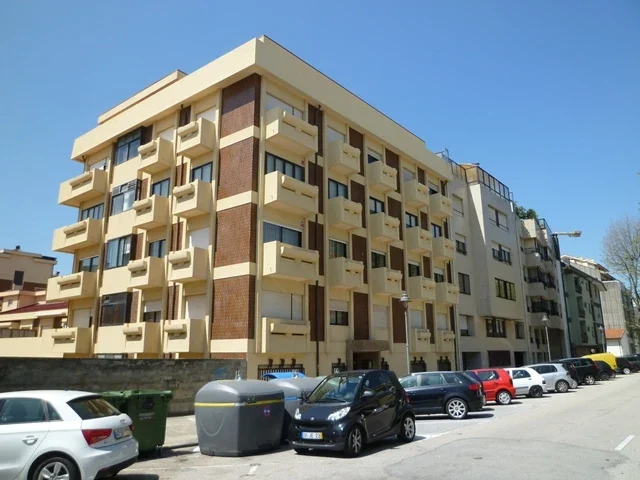 Edifício onde se situa o apartamento — Apartamento Gondarém
