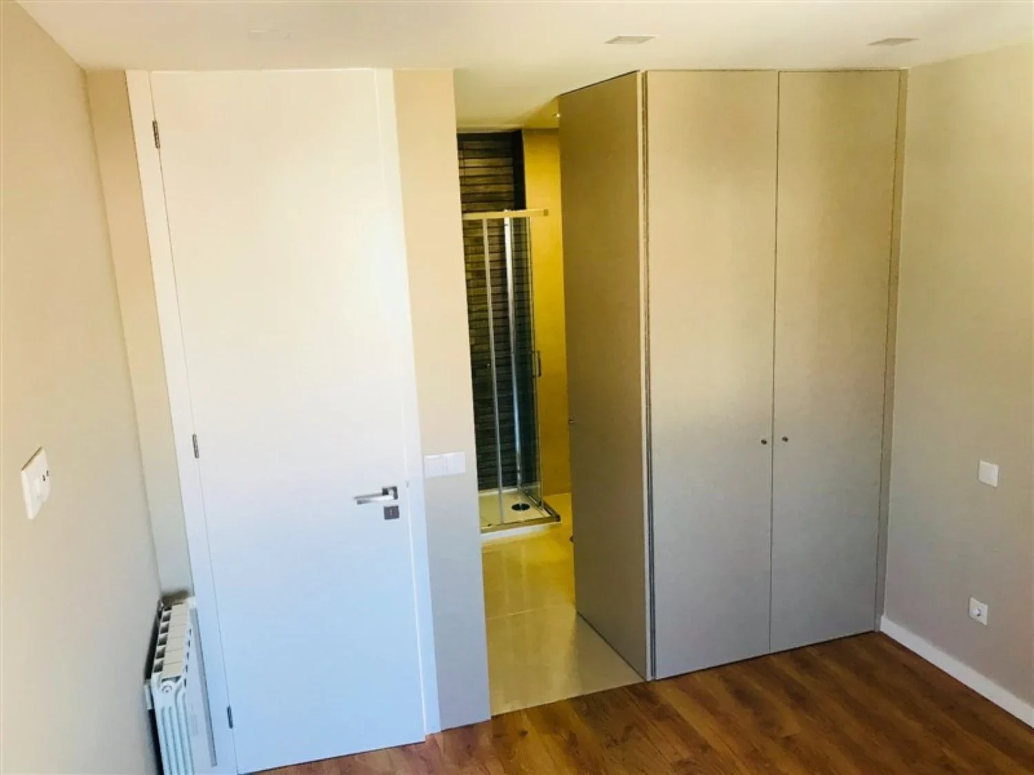 Arrumação integrada — Apartamento na Póvoa de Varzim · 1